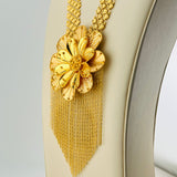 Modern Flower Gold Necklace Set