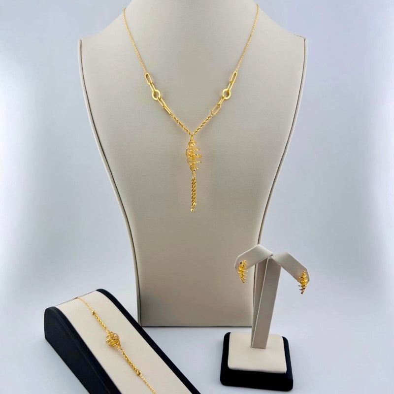 Gold Necklace Set