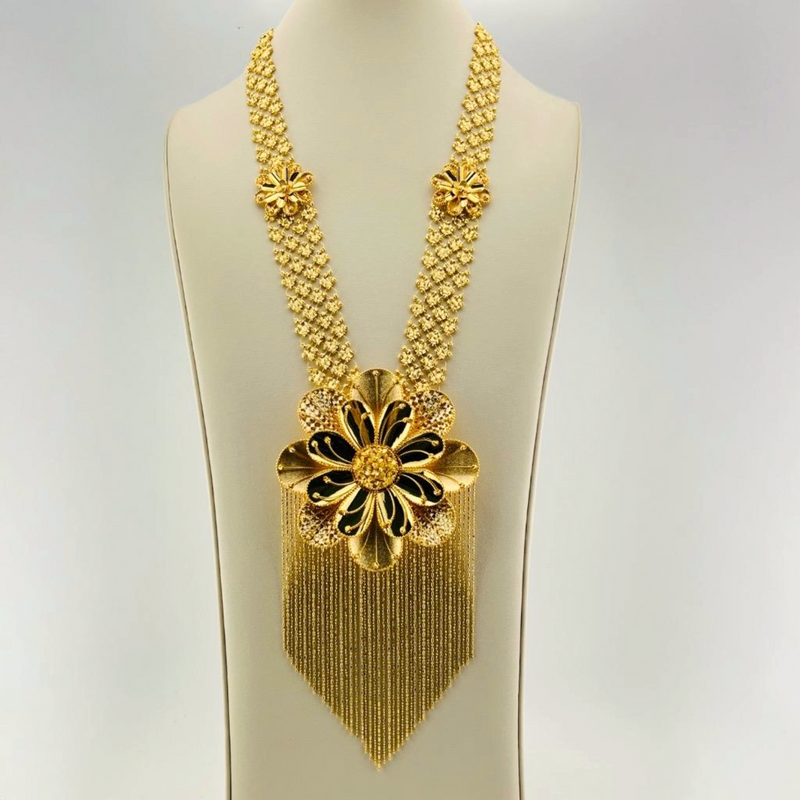 Modern Flower Gold Necklace Set